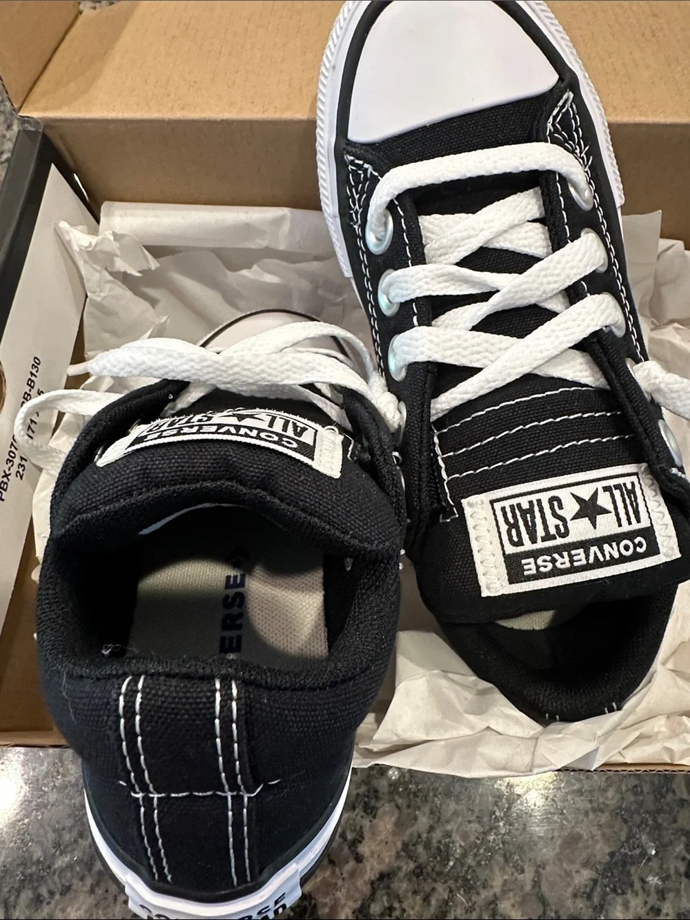 Toddler converse black and white sneakers never worn size 11